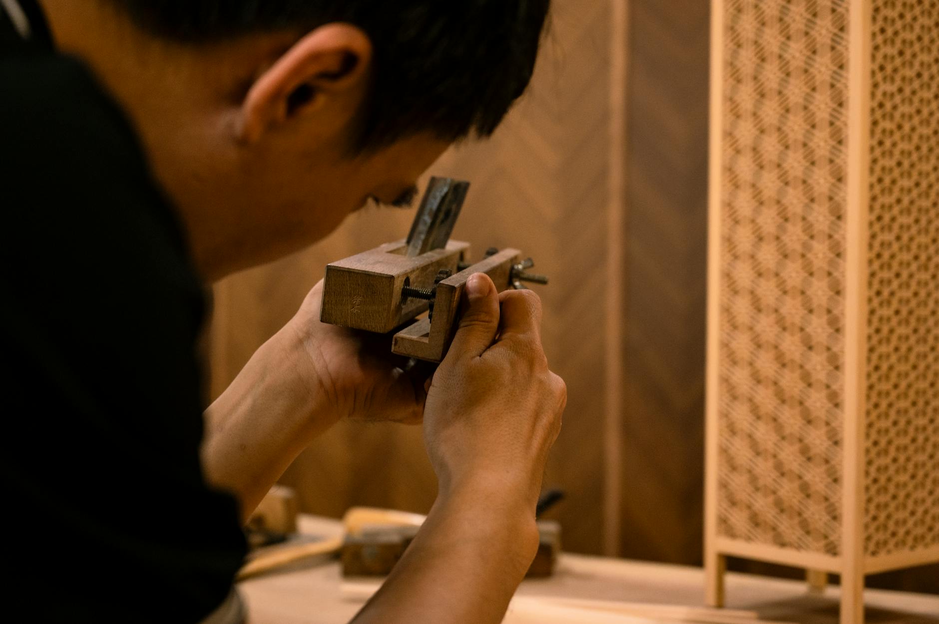 Hand-cut dovetails with irregular pin spacing - a classic sign of pre-1890 construction that no mach